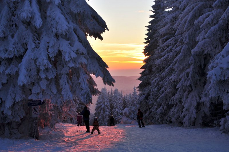Abfahrtski und Snowboarden am Erlebnisbocksberg im Harz - Hahnenklee
